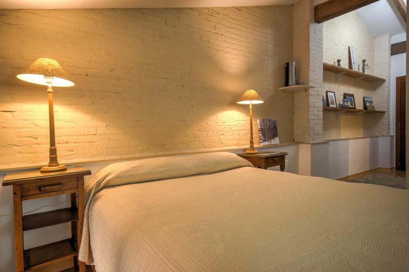 Beds & Breaks Verdi Valenza Esterno foto